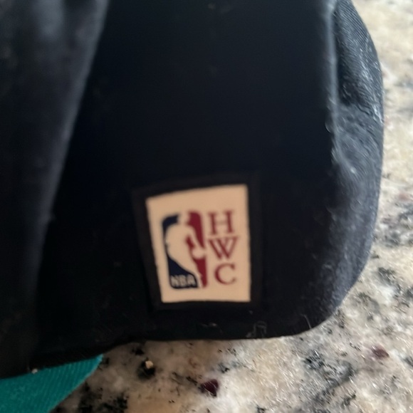 Charlotte Hornets Baseball Hat new - Picture 2 of 4